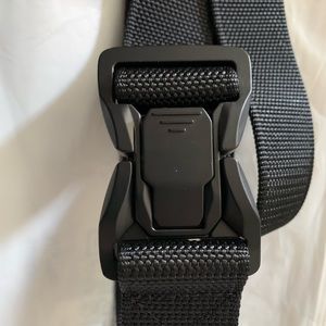 Mens tactile belt